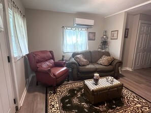 Téléviseur connecté, foyer, bureau