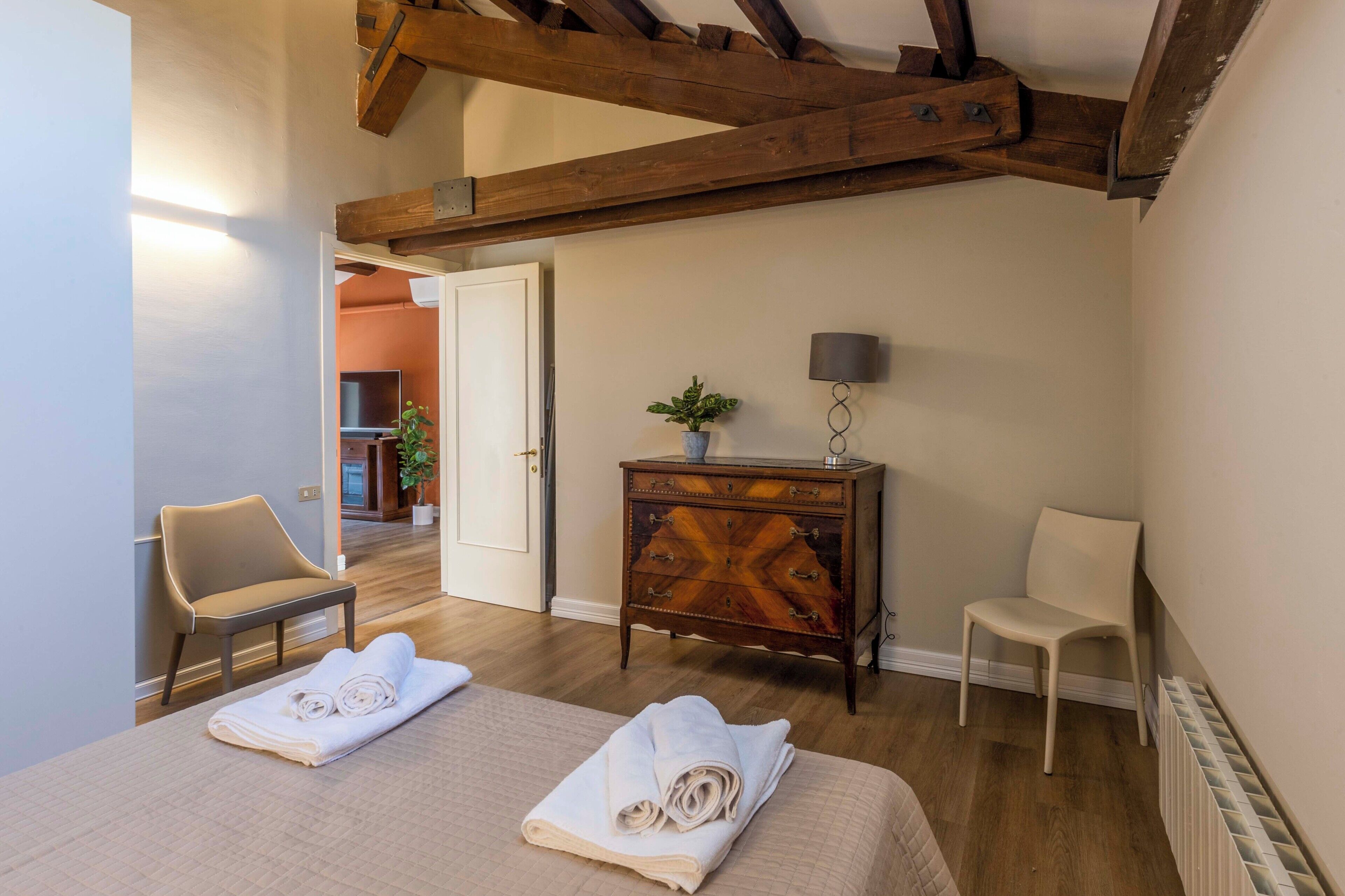 2 Schlafzimmer, Bügeleisen/Bügelbrett, WLAN, Bettwäsche