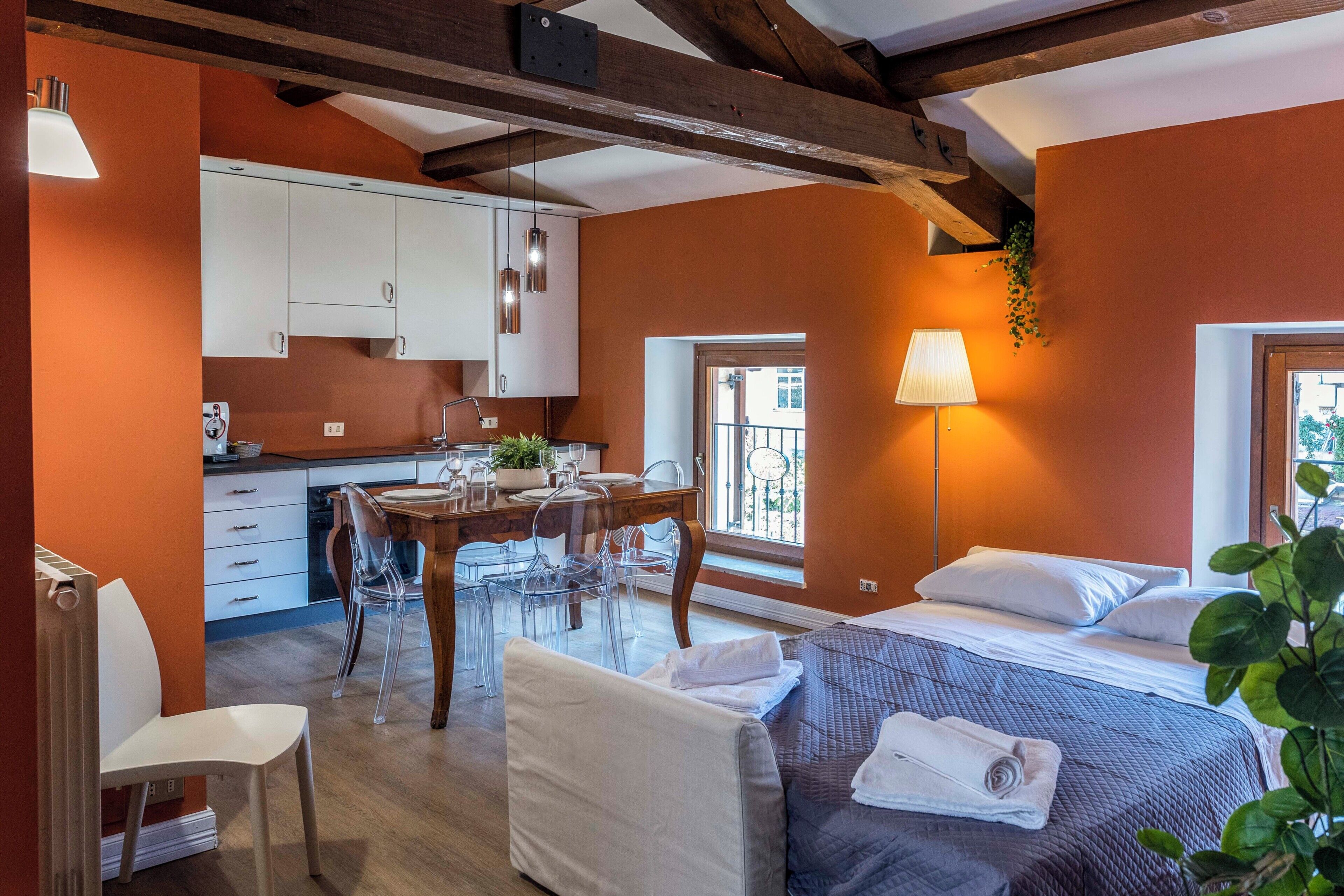 2 camere, ferro/asse da stiro, Wi-Fi, lenzuola