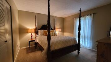 2 bedrooms, bed sheets