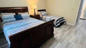 2 bedrooms, free WiFi, bed sheets