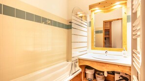 Bathtub - Superbe logement 6 pers à Chamrousse (Chamrousse)