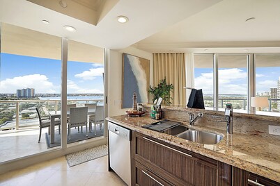 Ritz Carlton 3 bedroom Condo
