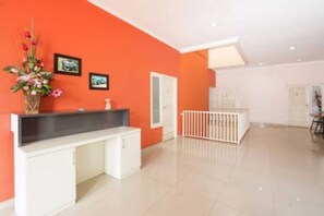 Living area - Semampir Residence by Occupied  (Surabaya)