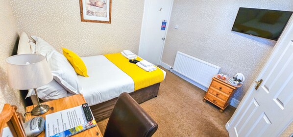 1 غرفة نوم ومكتب ومكواة/لوح كي وواي فاي مجانًا