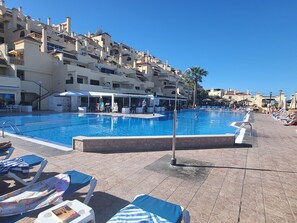 A heated pool - Horizon 1 (Costa Adeje)