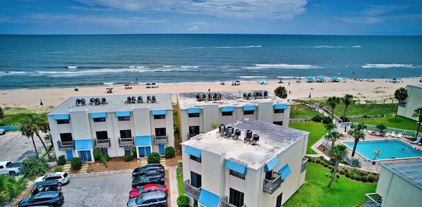 Vlak bij het strand