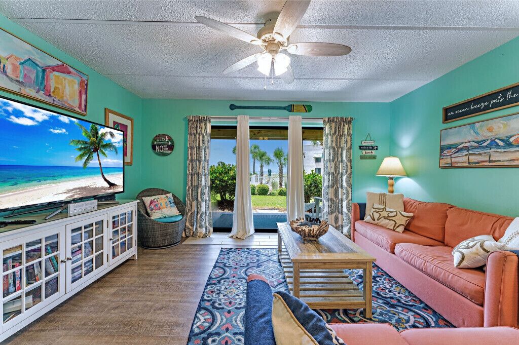 Ground Floor Condo in the beautiful Villas of St. George Island, Florida 