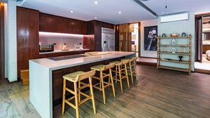 Unclassified image, 4 of 23, button - Art House Luxury Apartment 4BR con SPA & Jacuzzi in Tulum (Tulum)