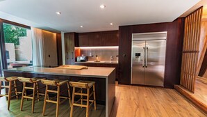 Unclassified image, 2 of 23, button - Art House Luxury Apartment 4BR con SPA & Jacuzzi in Tulum (Tulum)
