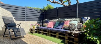 Charmante Petite Maison 52m2 Avec Terrasse Aménagée 25 m2 et 1 Place de Parking