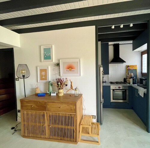 Charmante Petite Maison 52m2 Avec Terrasse Aménagée 25 m2 et 1 Place de Parking