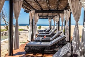 Property grounds - Luxury 5 Diamond Grand Solmar Rancho San Lucas 2 Bed Penthouse, Greg Norman Golf (Cabo San Lucas)