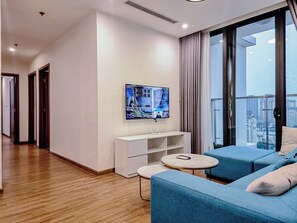 Living area - Served To Bed #3Bedroom Skylake Vinhomes By Lisa (Hà Nội)