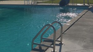 Pool - Room in house (Lake Andes)