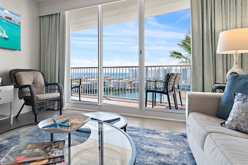 Incredible Ocean Views & Beach - The Heart of Destin Action - Walk to the Beach