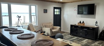 Beautiful, waterfront home located on the St Mary’s River, fisherman’s dream 