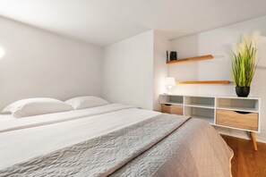 1 camera, ferro/asse da stiro, Wi-Fi gratuito, lenzuola