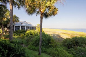 Exterior - Waterfront View w/pool Cottage - Min from Downtown! (Mount Pleasant)