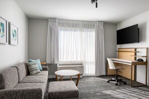 50-inch flat-screen TV with cable channels, Netflix, streaming services - Towneplace Suites by Marriott Iron Mountain (Iron Mountain)