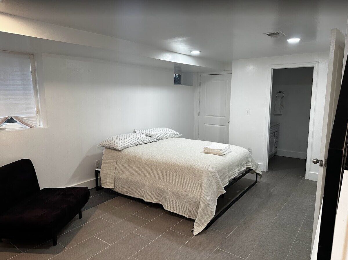 3 sovrum, strykjärn/strykbräda, internet och sängkläder