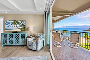 TV - Ocean View steps from beach, dining, shopping 708 (Lahaina)