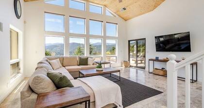 New, Carmel Valley Views, Open Floor Plan, Swimng Pool, Close to Village.