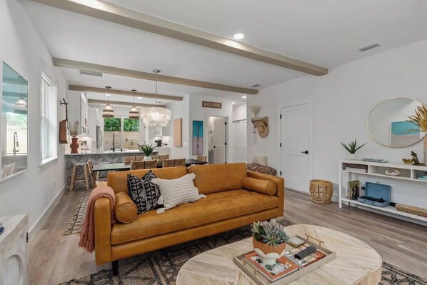 Smart TV, fireplace, books