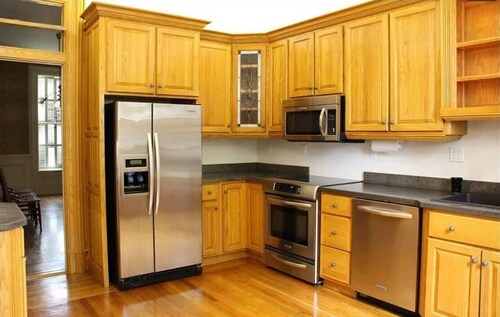 Mississippi Getaway, Feel Like Royalty