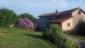 Unclassified image, 3 of 16, button - Les Hauts de Thiers - THIERS (THIERS)