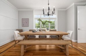 Dining - Woodland View (Smithfield)