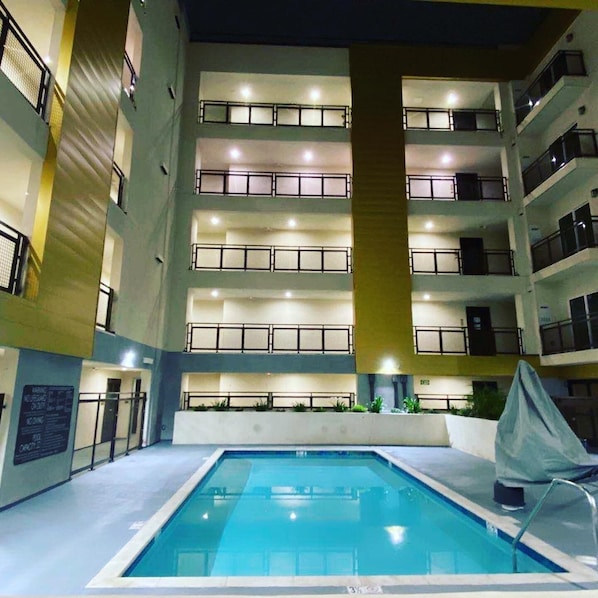 Piscine extérieure