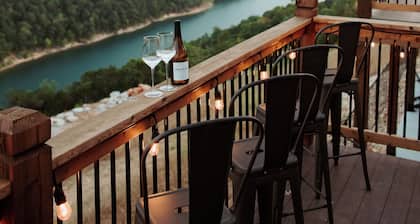 NEW! Luxury Lakeview Cabin: Lazy River, Theater, Game Rm, Sleeps 20+, Hot Tub