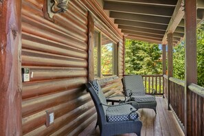 Terrace/patio - Fallen Leaf + A/C + Big Deck + BBQ + Games (Big Bear Lake)