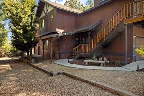 Exterior - Double Black Diamond | Bear Mtn w/ Hot Tub (Big Bear Lake)
