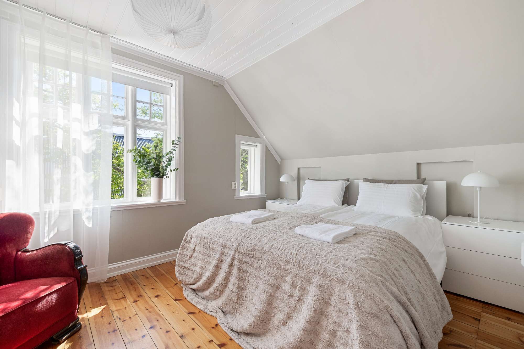 6 camere, ferro/asse da stiro, Wi-Fi, lenzuola