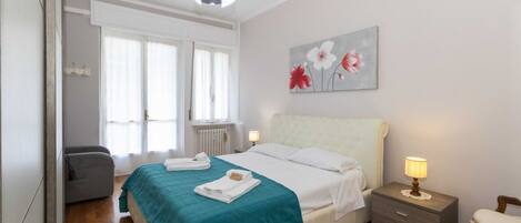 1 bedroom, WiFi, bed sheets