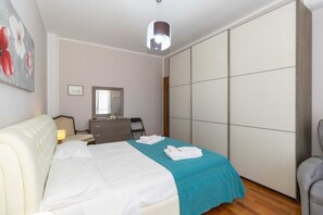 1 bedroom, WiFi, bed sheets