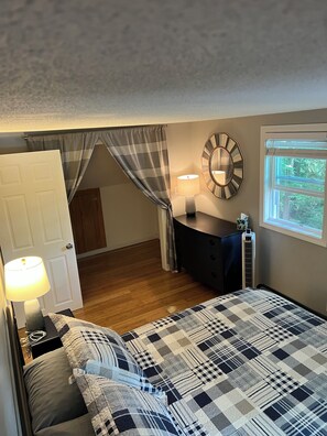 2 chambres, Wi-Fi gratuit, draps fournis