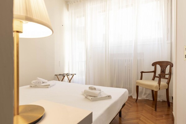 2 Schlafzimmer, Bettwäsche