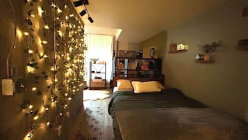 1 bedroom, desk, iron/ironing board, free WiFi