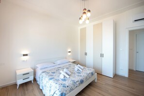2 Schlafzimmer, Bügeleisen/Bügelbrett, kostenloses WLAN, Bettwäsche