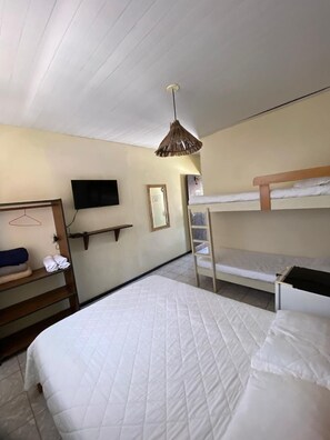 بديكورات فريدة لكل غرفة وواي فاي مجانًا وملاءات أسرّة