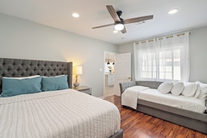 3 Schlafzimmer, Bügeleisen/Bügelbrett, WLAN, Bettwäsche