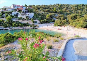 Apartment, Smoking | 1 bedroom - Anica - A2 2 2 in Cove Kanica Rogoznica (Rogoznica)