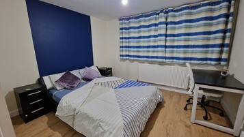 1 bedroom, free WiFi, bed sheets
