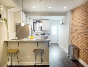 Private kitchen - The Patterson Pagoda (Baltimore)