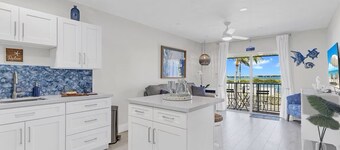 Oceanfront and Sunrise Views!