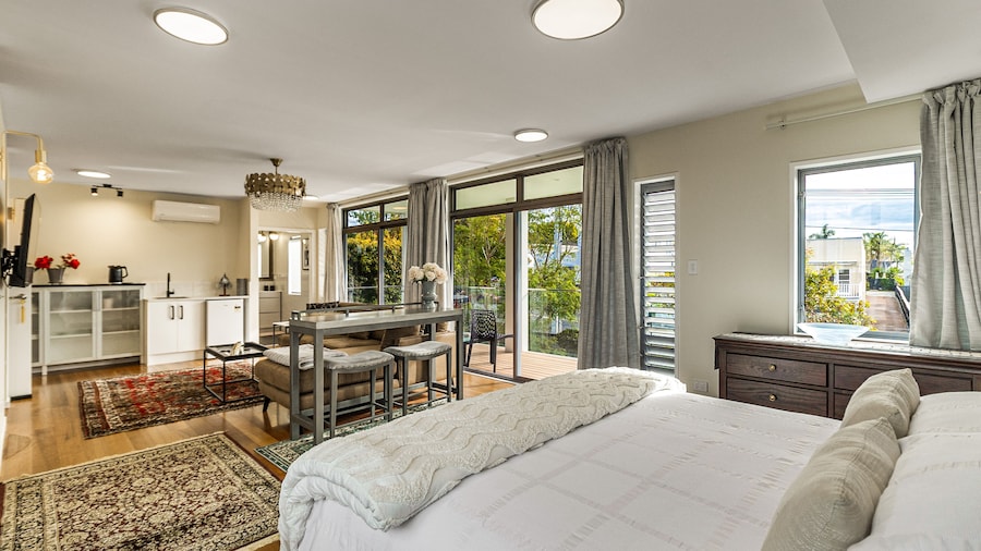 The Bays bed and Breakfast