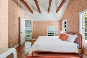 3 habitaciones, wifi gratis y ropa de cama 